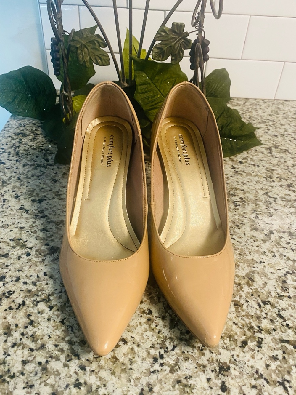 Predictions Nude Patent Pointed-Toe Pumps